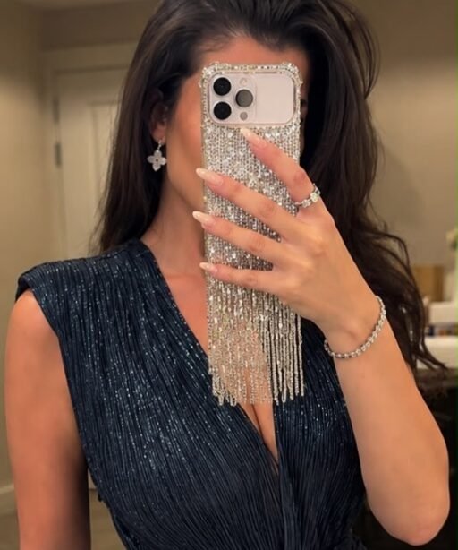 Alternative view of iPhone cover case - Silver 1